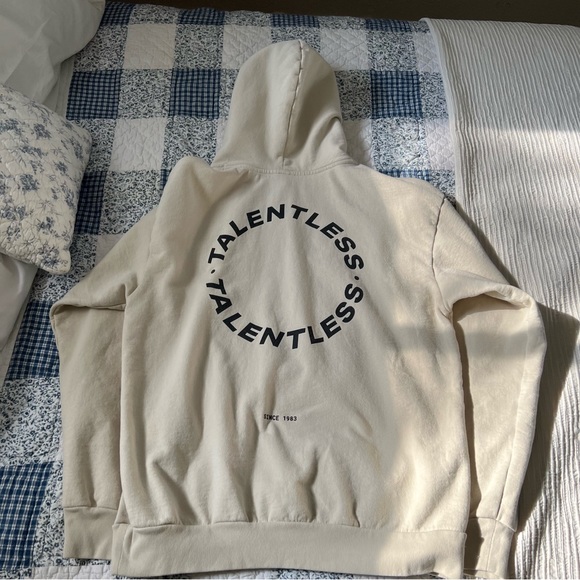 Talentless Circle Logo Hoodie - Picture 5 of 7
